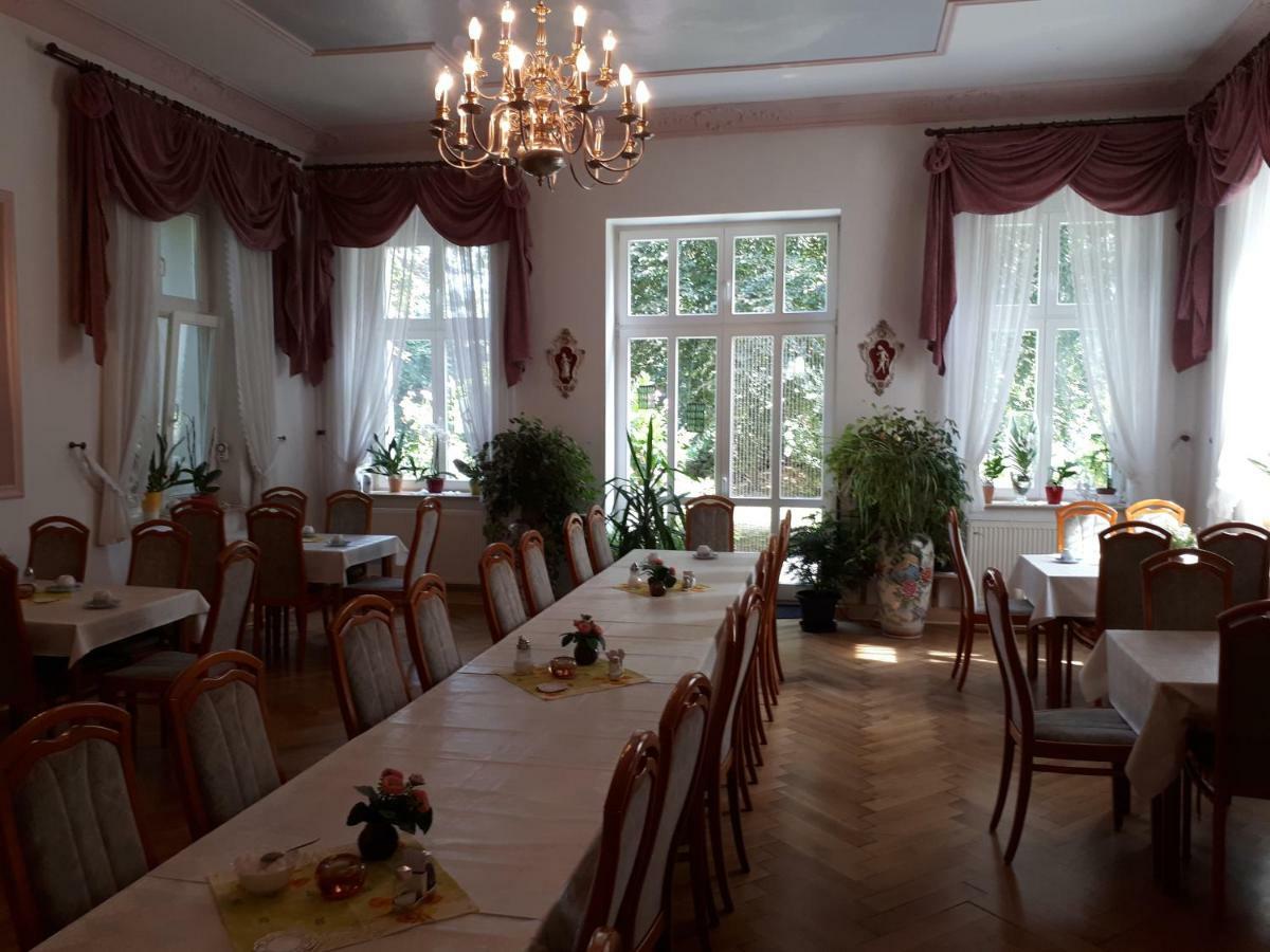 Pension Gutshaus Krusemark Hohenberg-Krusemark Екстериор снимка